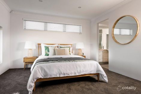Property photo of 2 Eyre Close Bull Creek WA 6149