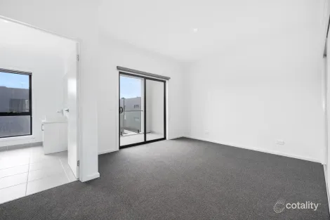 Property photo of 16 Limestone Drive Berwick VIC 3806