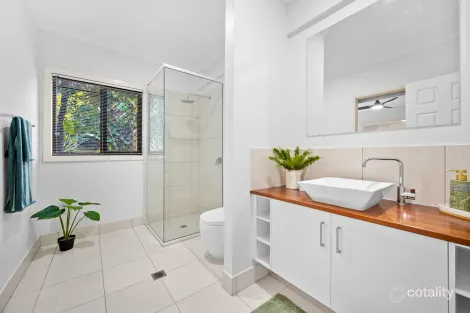 Property photo of 7 Donnelly Close Brinsmead QLD 4870