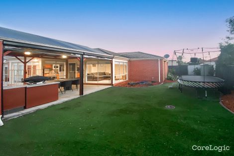 Property photo of 32 Beethoven Drive Narre Warren South VIC 3805
