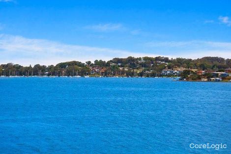 Property photo of 36 Sealand Road Fishing Point NSW 2283