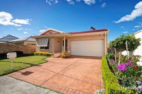 72 Pelican St, Swansea, NSW 2281