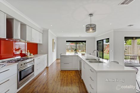 Property photo of 8 Tovan Akas Avenue Bentleigh VIC 3204
