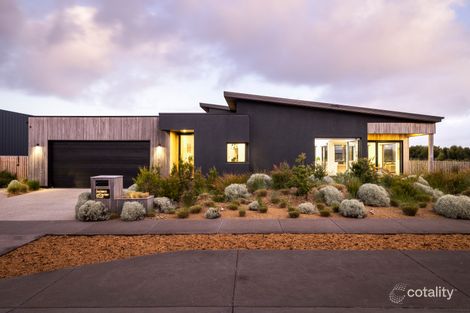 16 Le Couteur St, Warrnambool, VIC 3280