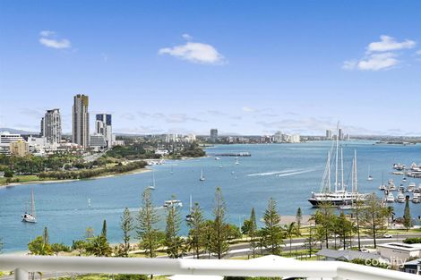 11/11-17 Hughes Ave, Main Beach, QLD 4217