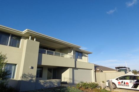 Property photo of 45 Drysdale Gardens Wandi WA 6167
