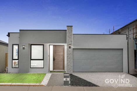 6 Sandon Cres, Donnybrook, VIC 3064