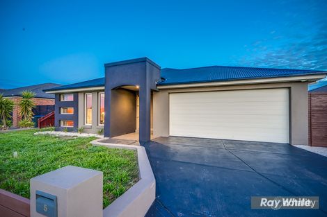 Property photo of 5 Rebecca Promenade Tarneit VIC 3029