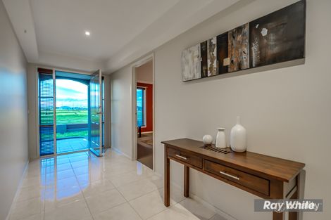 Property photo of 5 Rebecca Promenade Tarneit VIC 3029