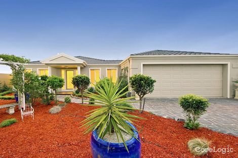 Property photo of 33 Aviemore Way Point Cook VIC 3030