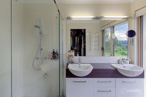 Property photo of 47 Lake Ridge Court Lake Macdonald QLD 4563