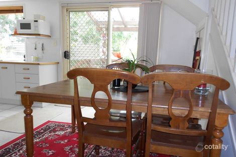 Property photo of 1/15 Shamrock Street Gordon Park QLD 4031