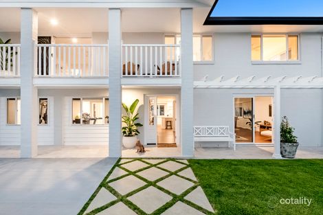 Property photo of 32 Daimler Drive Bundall QLD 4217