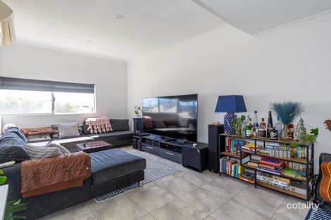 Property photo of 10/18 Elvire Street Midland WA 6056