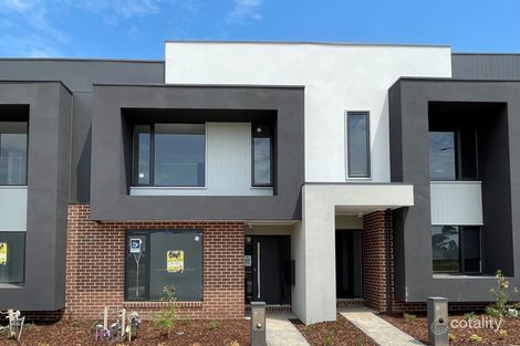 7 Fairground Prom, Berwick, VIC 3806