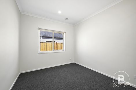 Property photo of 37 Presentation Boulevard Winter Valley VIC 3358