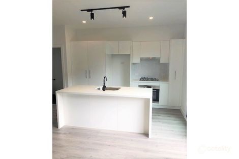 Property photo of 10/18 Camira Street Malvern East VIC 3145