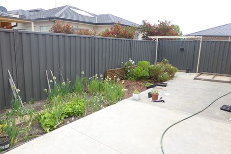 Property photo of 23 Canunda Way Tarneit VIC 3029