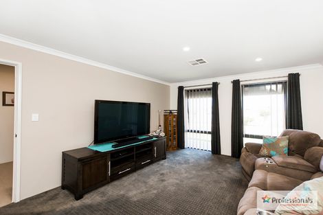Property photo of 12 Loseto Link Piara Waters WA 6112