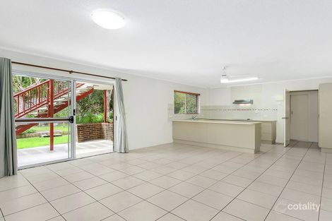 Property photo of 2/43 Coolangatta Road Coolangatta QLD 4225