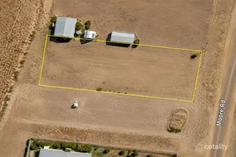 8 Moore St, Kulpi, QLD 4352