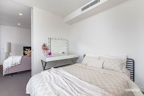 Property photo of 102/77 Shortland Esplanade Newcastle NSW 2300