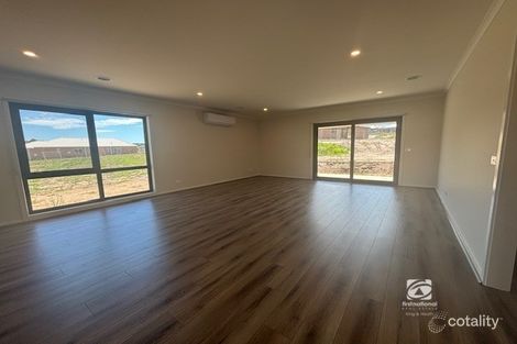 Property photo of 6 Eucalyptus Way Lucknow VIC 3875