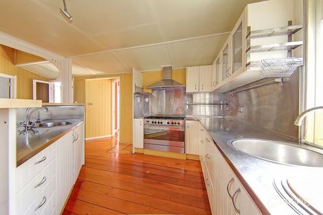 Property photo of 48 Milsom Street Coorparoo QLD 4151