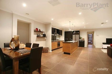 Property photo of 5 Saltbush Crescent Brookfield VIC 3338