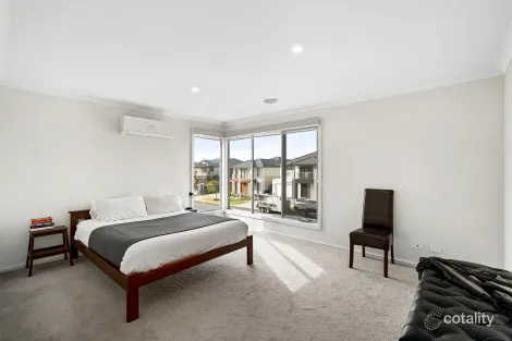 Property photo of 43 Fogarty Street Williams Landing VIC 3027