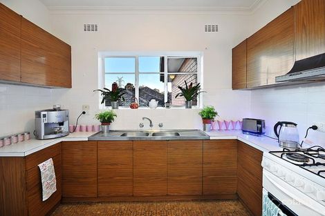 Property photo of 10 Danny Street Coburg VIC 3058