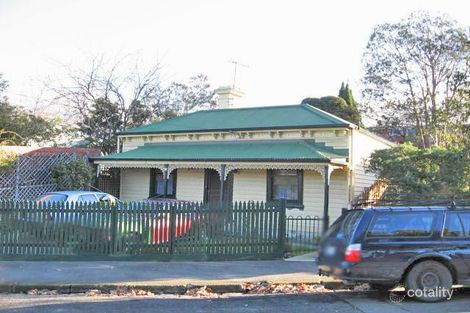 67 Railway Pl W, Flemington, VIC 3031