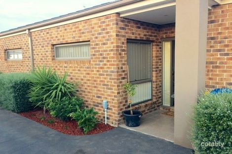 Property photo of 2/5 Harvard Court Truganina VIC 3029