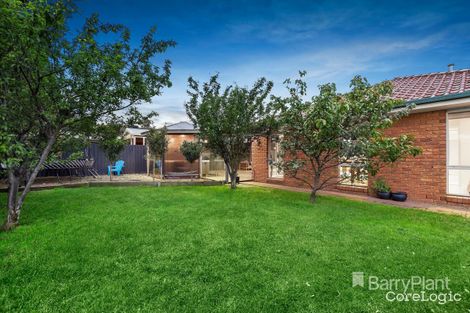 Property photo of 38 Allwyn Crescent Mill Park VIC 3082