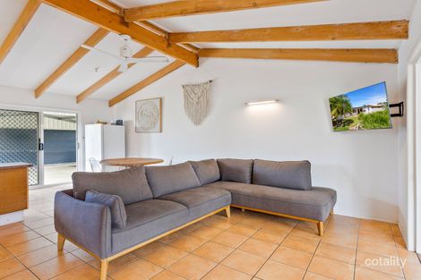 Property photo of 110 Sunderland Drive Banksia Beach QLD 4507