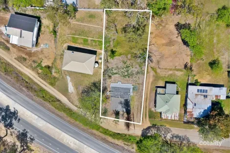 Property photo of 15 Raglan Street Mount Larcom QLD 4695