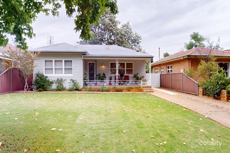 Property photo of 15 Roycox Crescent Dubbo NSW 2830
