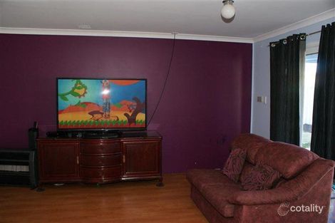 Property photo of 14 Kilmeny Loop Warnbro WA 6169