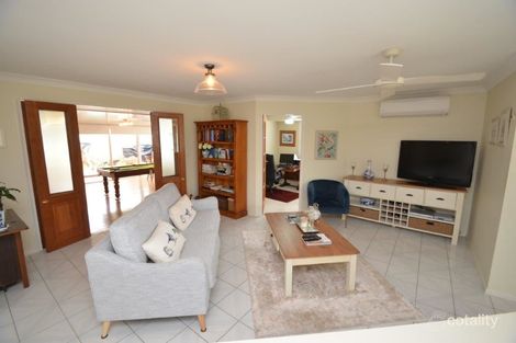 Property photo of 1 Putter Place Arundel QLD 4214