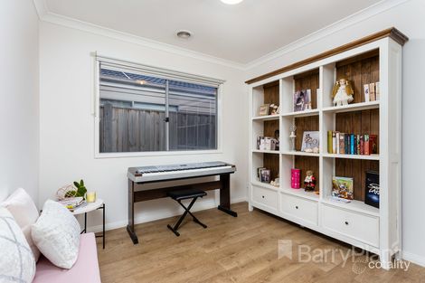 Property photo of 58 Cooinda Way Point Cook VIC 3030