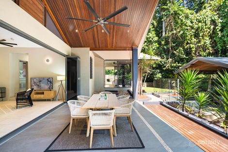 30-32 Jak Gee St, Redlynch, QLD 4870