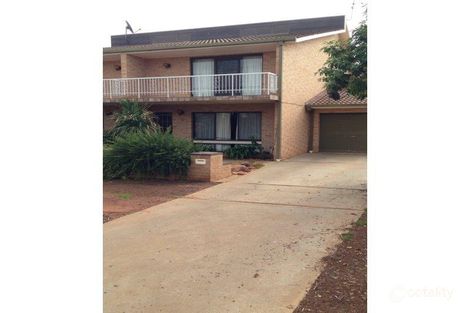 6/124 Kookora St, Griffith, NSW 2680