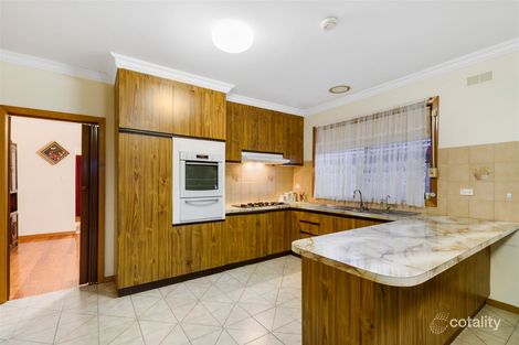 Property photo of 5 Denton Avenue St Albans VIC 3021