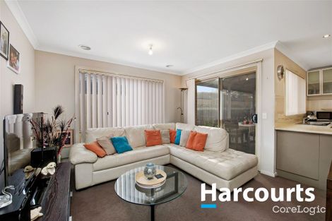 Property photo of 2/6-8 Murray Court Cranbourne VIC 3977