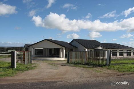 65 Summit Dr, Mickleham, VIC 3064