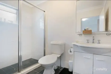 Property photo of 4/9 Monmouth Street Morningside QLD 4170