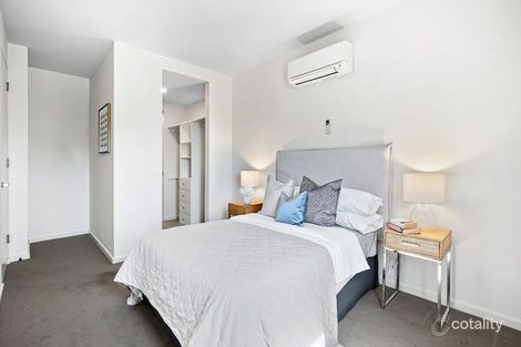 Property photo of 11/269-273 Hampton Street Hampton VIC 3188