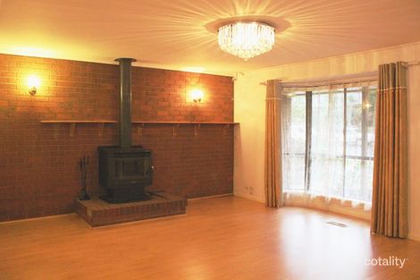 Property photo of 5 Bridgewater Way Rowville VIC 3178