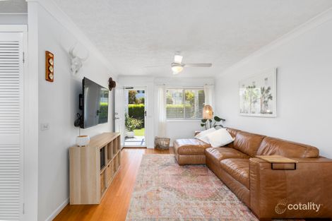 Property photo of 71 Laura Street Banora Point NSW 2486