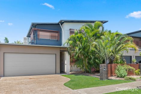 Property photo of 2/80 Moolyyir Street Urangan QLD 4655